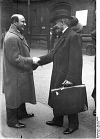 Archivo:Bundesarchiv Bild 102-09850, Erich Kleiber und Arturo Toscanini