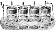 Archivo:Callaud-battery--Batería de pilas de Callaud