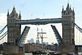 Cmglee Tower Bridge tall ship
