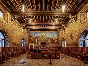 Archivo:Interior of the Palazzo pubblico