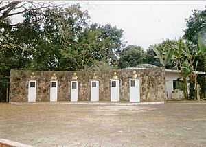 Archivo:Monumento a los fundadores de Venustiano Carranza