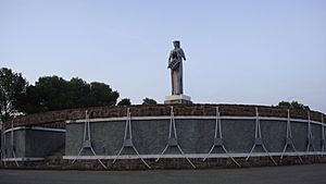 Archivo:Monumento al tambor (Alcañiz)04