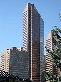 Archivo:Petro Canada West Tower