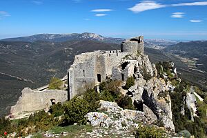 Archivo:Peyrepertuse (66)