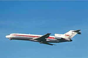 Archivo:TWA 727-200 (6129062381)