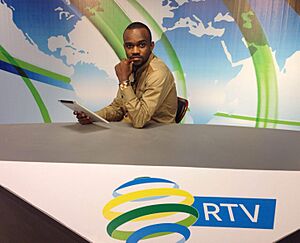 Archivo:Ugeziwe in Rwanda Television studios
