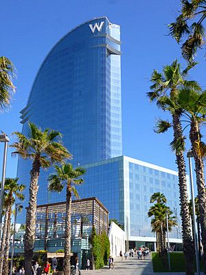Archivo:Barcelona - Hotel W Barcelona (05)