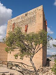 Archivo:Castillo Mola 01