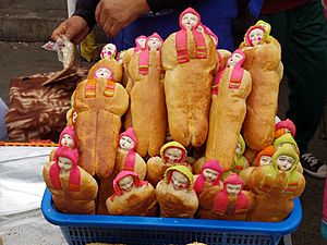 Archivo:Day of the dead bread Bolivia