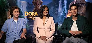 Archivo:Dora and the Lost City of Gold cast