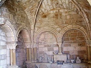Archivo:Estella - Iglesia de San Pedro de la Rúa 02