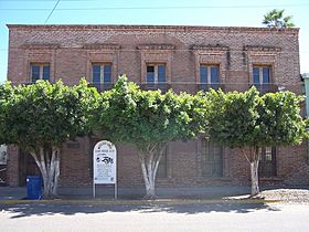 Fachada del museo casa del General Álvaro Obregón.jpg