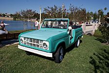 Ford Bronco 1966 Convertible LSideFront Lake Mirror Cassic 16Oct2010 (14690723287)