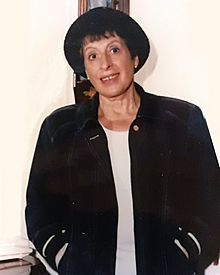 Fotografía familiar de María Victoria Moreno recortada.jpg