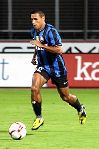 Archivo:Ivan Cordoba - Inter Mailand (2)