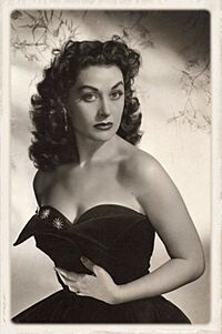 Archivo:Laura Hidalgo por Annemarie Heinrich