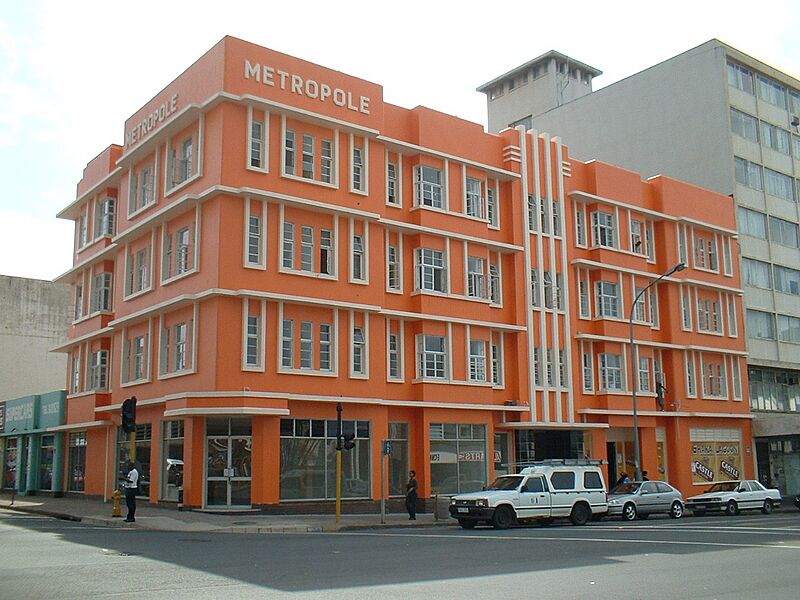 Metropole Hotel (395169276)