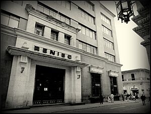 Archivo:Neocolonial Reniec Building