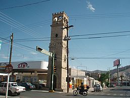 Archivo:Único y último torreón en Torreón, capital del estado de Coahuila.