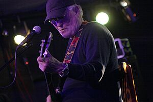 Archivo:01 Iron Butterfly Retro Music Hall Praha 11 3 2012