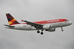 Archivo:AVIANCA Airbus A319-112; N618MX@MIA;17.10.2011 626iq (6447189709)