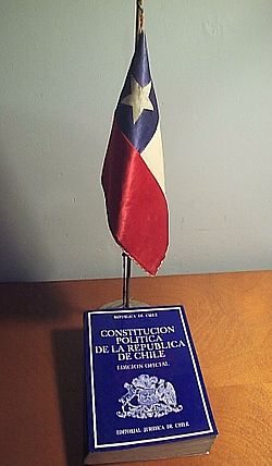 Archivo:Constitución Política de la República de Chile 1980
