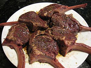 Archivo:Grilled Elk rib chops-02