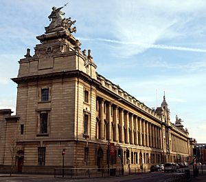 Archivo:Hull's Guildhall - geograph.org.uk - 1758569