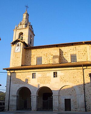 Archivo:Maestu - Iglesia de la Invención de la Santa Cruz 01