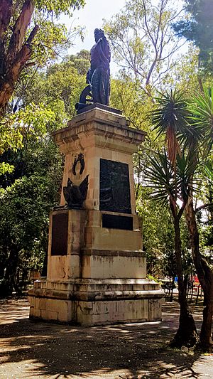 Archivo:Monumento al General Pedro María Anaya