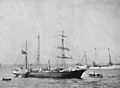 NimrodDepartingToSouthPole1907