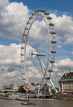 Archivo:Ojo de Londres, Londres, Inglaterra, 2014-08-07, DD 028