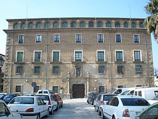 Pamplona - Palacio Arzobispal 2.jpg