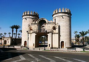 Archivo:Puerta Palma-1