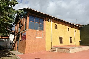 Archivo:San Cristóbal de la Polantera, centro cultural