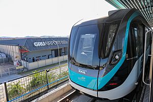 Archivo:Visita ao Canteiro de Obras do Aeromóvel no Aeroporto de Guarulhos