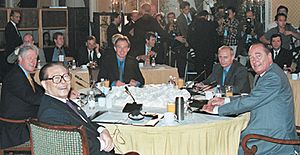 Archivo:Vladimir Putin at the Millennium Summit 6-8 September 2000-23
