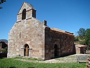 Archivo:03 Pesquera Somaconcha ermita Nuestra Señora lou