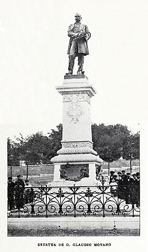 Archivo:1900-11-10, Blanco y Negro, Estatua de D. Claudio Moyano