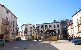 Plaza del Pueblo de Alcanadre