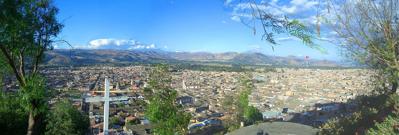 Archivo:Cajamarca Peru Aug-2005