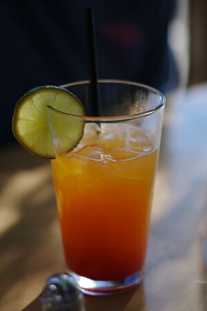 Archivo:Canadia-style Shirley Temple