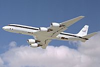 Archivo:DC-8 72 overflight
