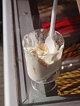 Archivo:Garlic ice cream in Kerava