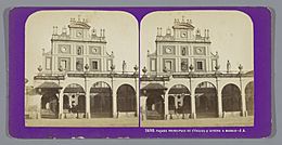 Archivo:Gevel van de Real Basílica de Nuestra Señora de Atocha te Madrid FAÇADE PRINCIPALE DE L'ÉGLISE A ATOCHA A MADRID (titel op object), RP-F-F07661