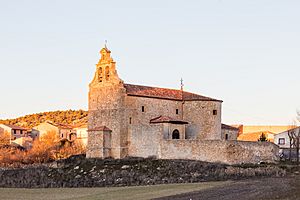 Archivo:Iglesia de San Miguel, Anchuela del Campo, Guadalajara, España, 2017-01-07, DD 16