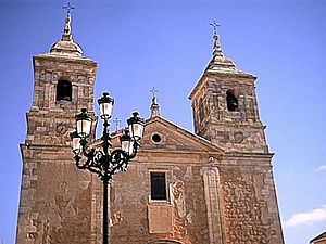 Archivo:Iglesiavillagarcia