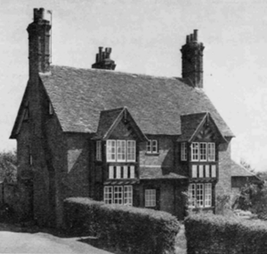 Archivo:Mentmore Cottages