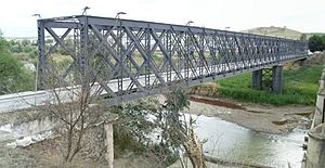 Archivo:Puente de hierro Écija