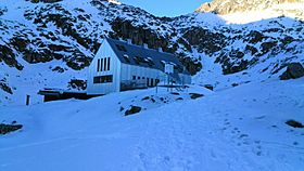 Refugi de Cap de Llauset 02.jpg